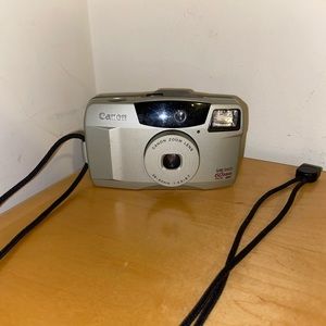 Canon sure shot 60 zoom 35mm film camera